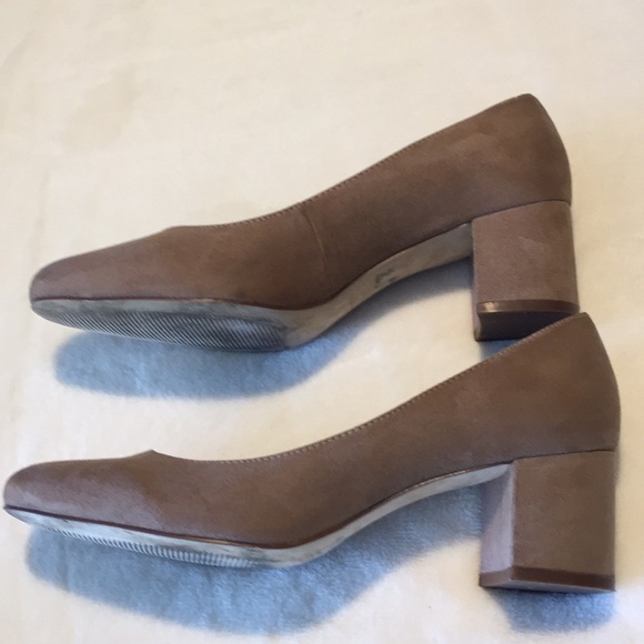 ❌ SOLD 🛍Nine W. tan suede pumps - Picture 2 of 8